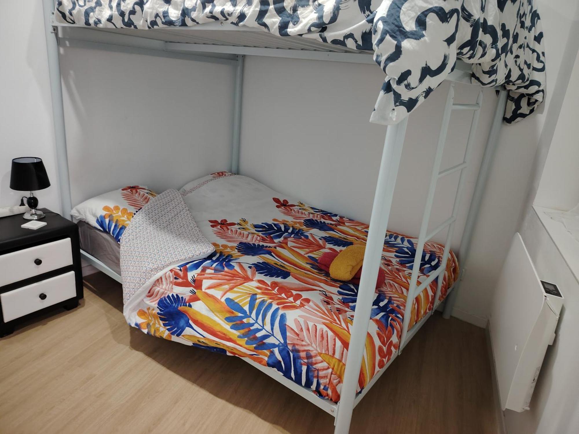 Locatif Gare Lille Europe Souvenir Bed & Breakfast Dış mekan fotoğraf