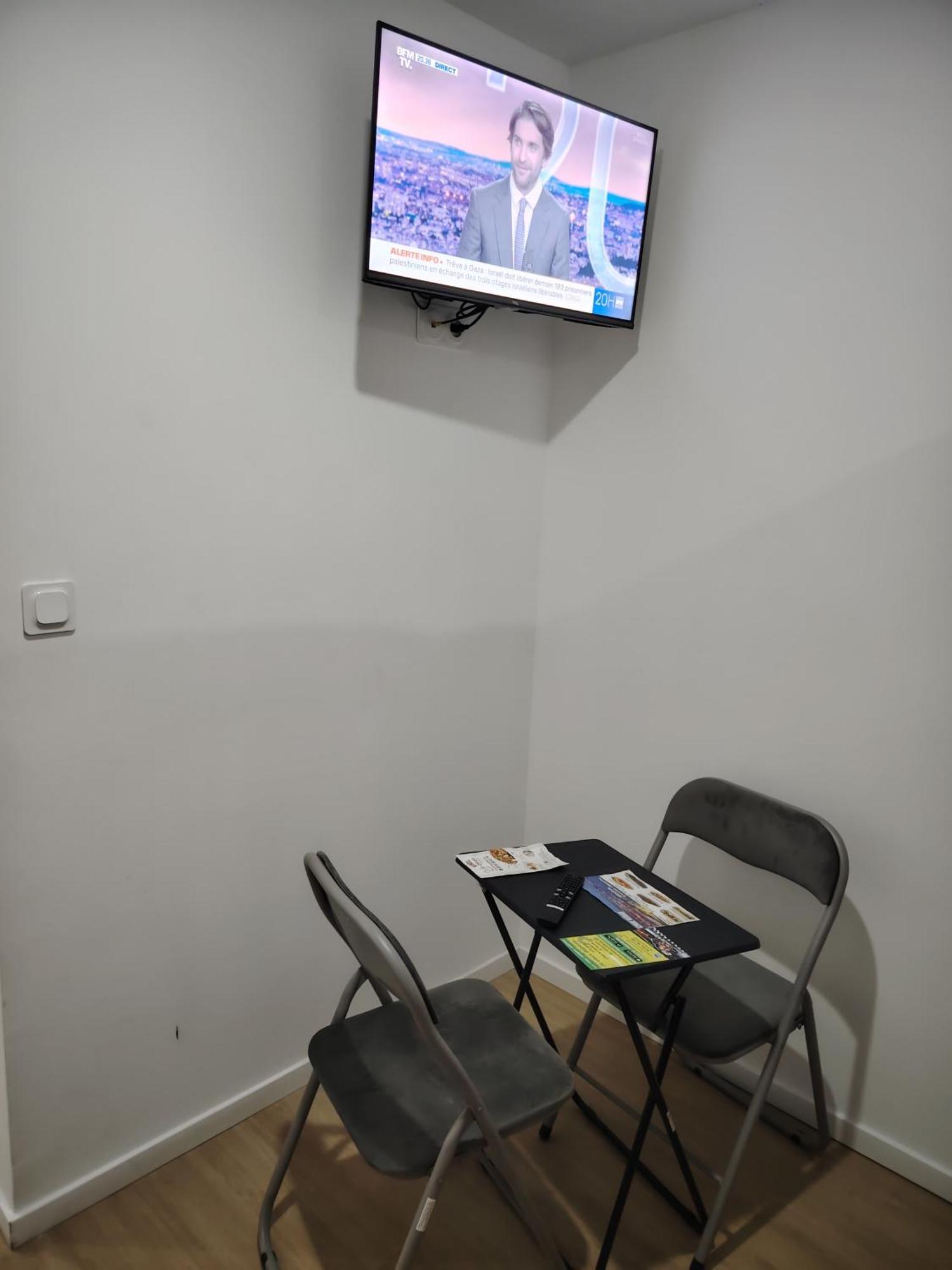 Locatif Gare Lille Europe Souvenir Bed & Breakfast Dış mekan fotoğraf